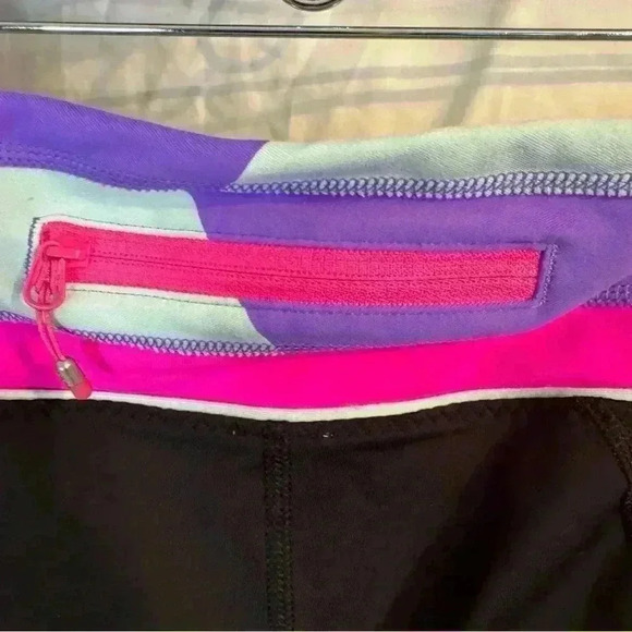 Lululemon leggings - Picture 4 of 16